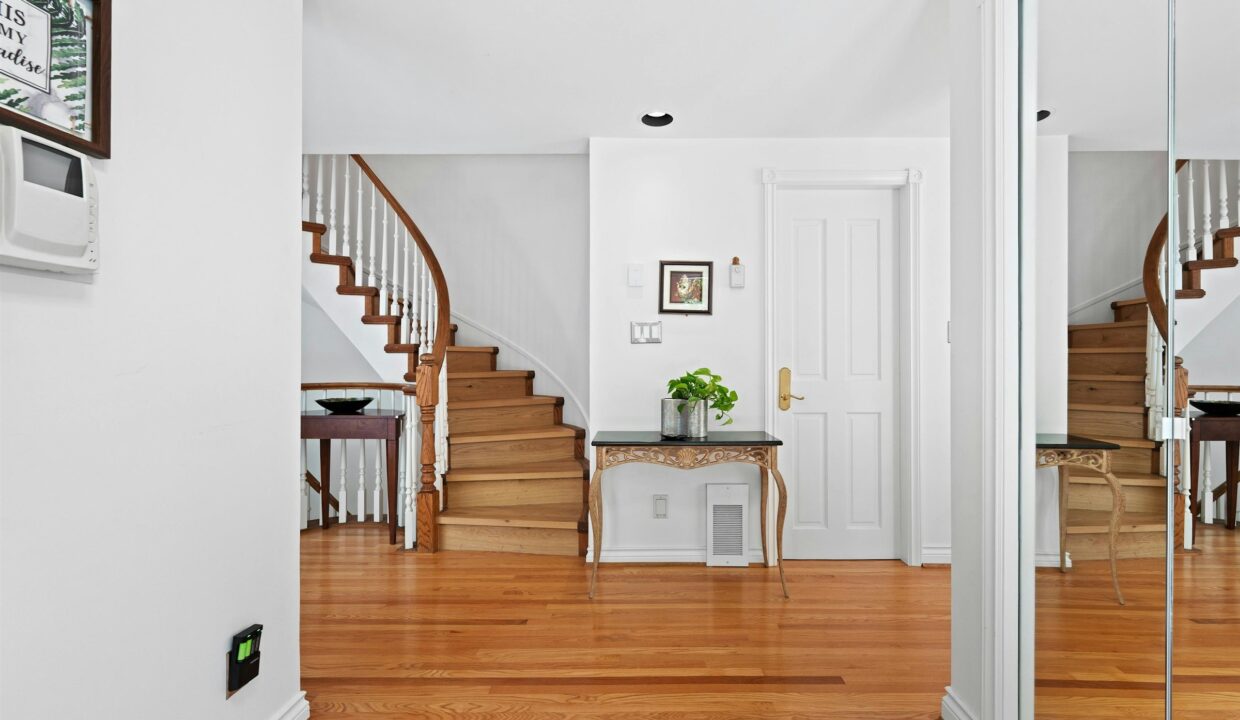 00_021f11b431909cc5bdc7377815d197f5