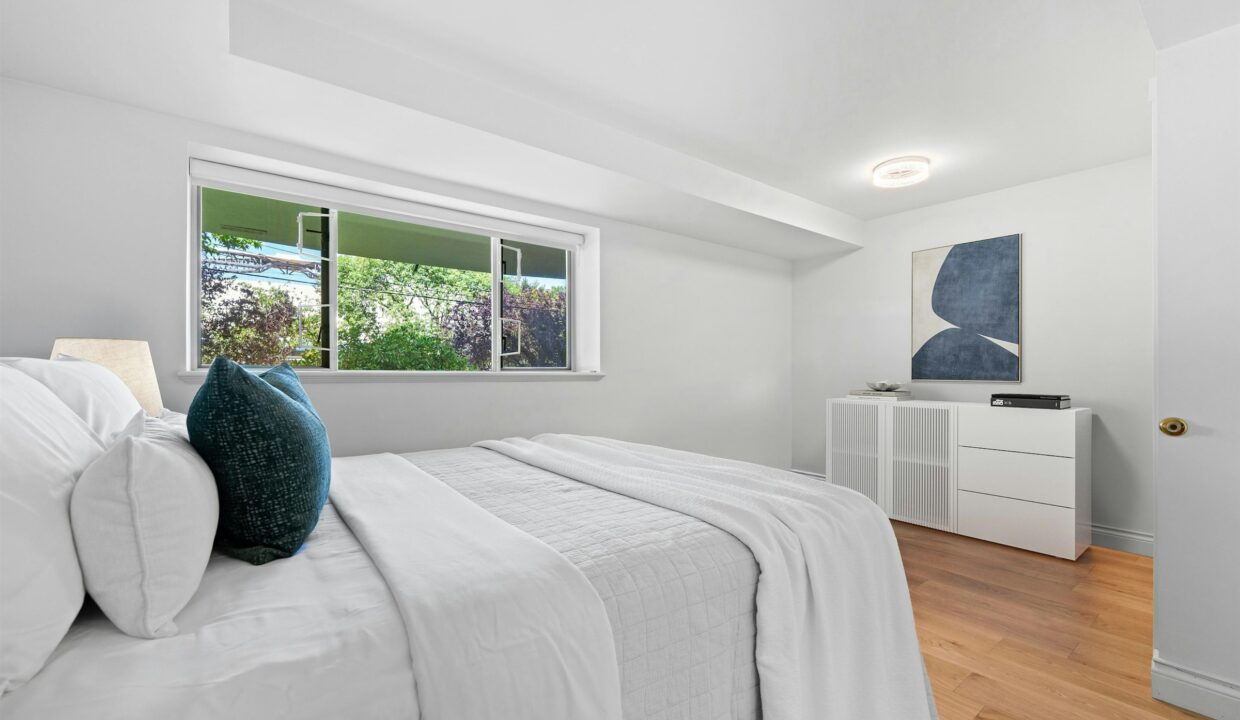 00_4cea1d50d7a3b43269d5ca099dd80f75