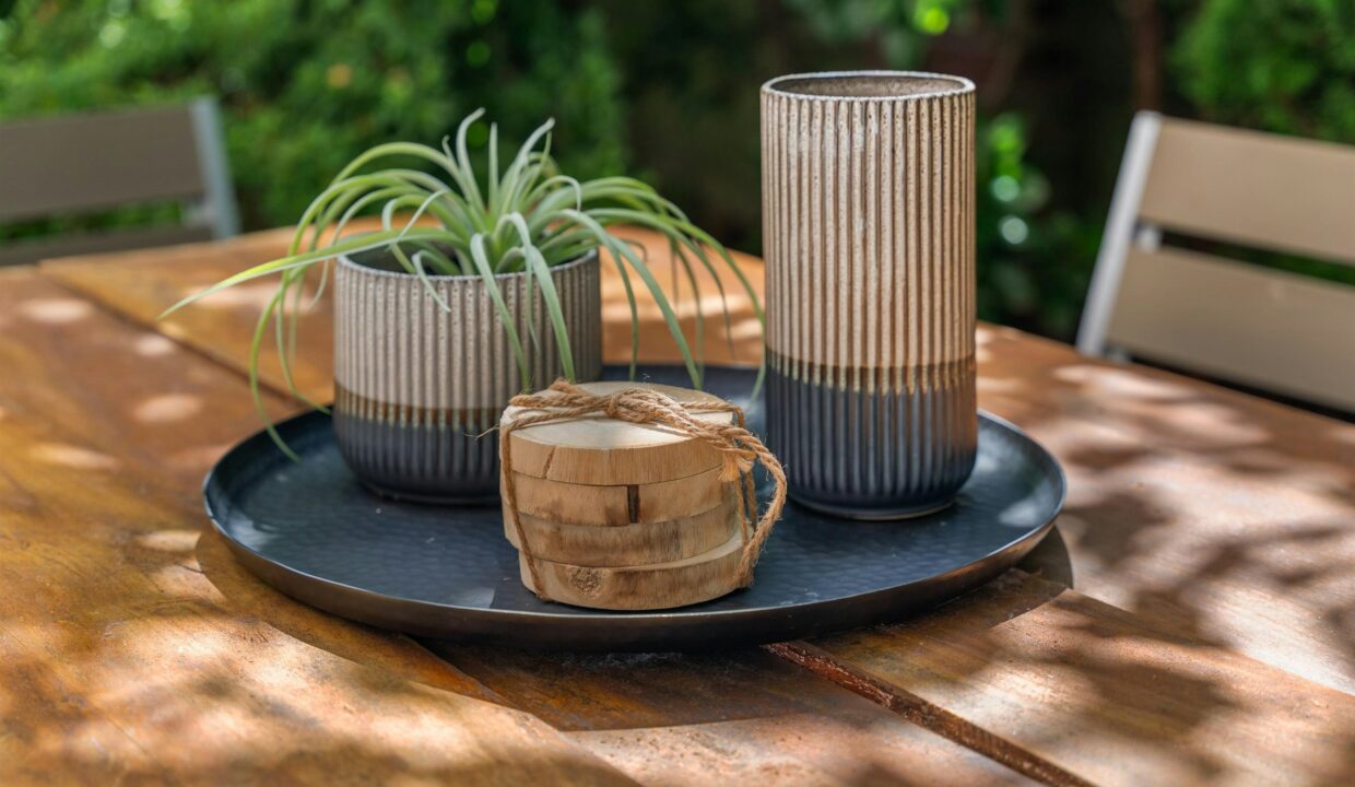 00_5918c5ced65109de170cbd1032aa83c8