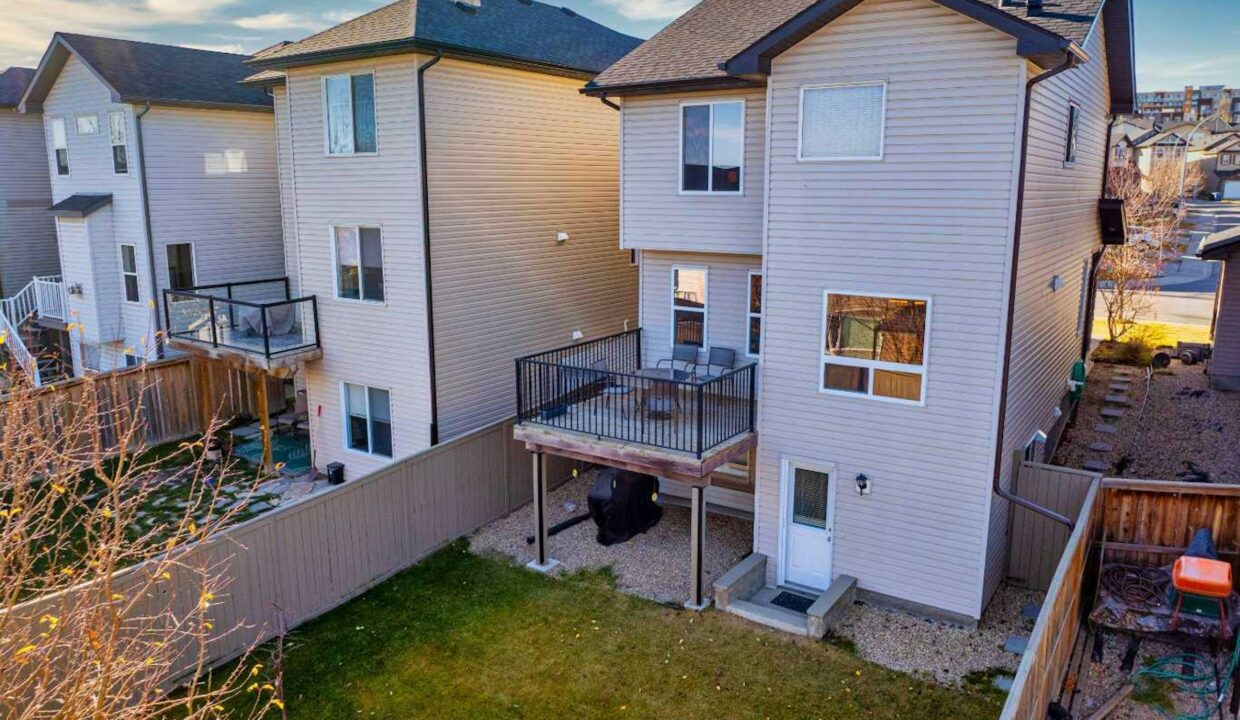 00_A2267395_72e1b1a28fccad7f69457ae6b7bff247