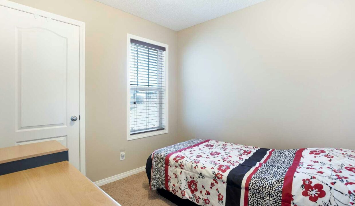 00_A2267395_7c2b366d6a44941a341c09224c909f1b