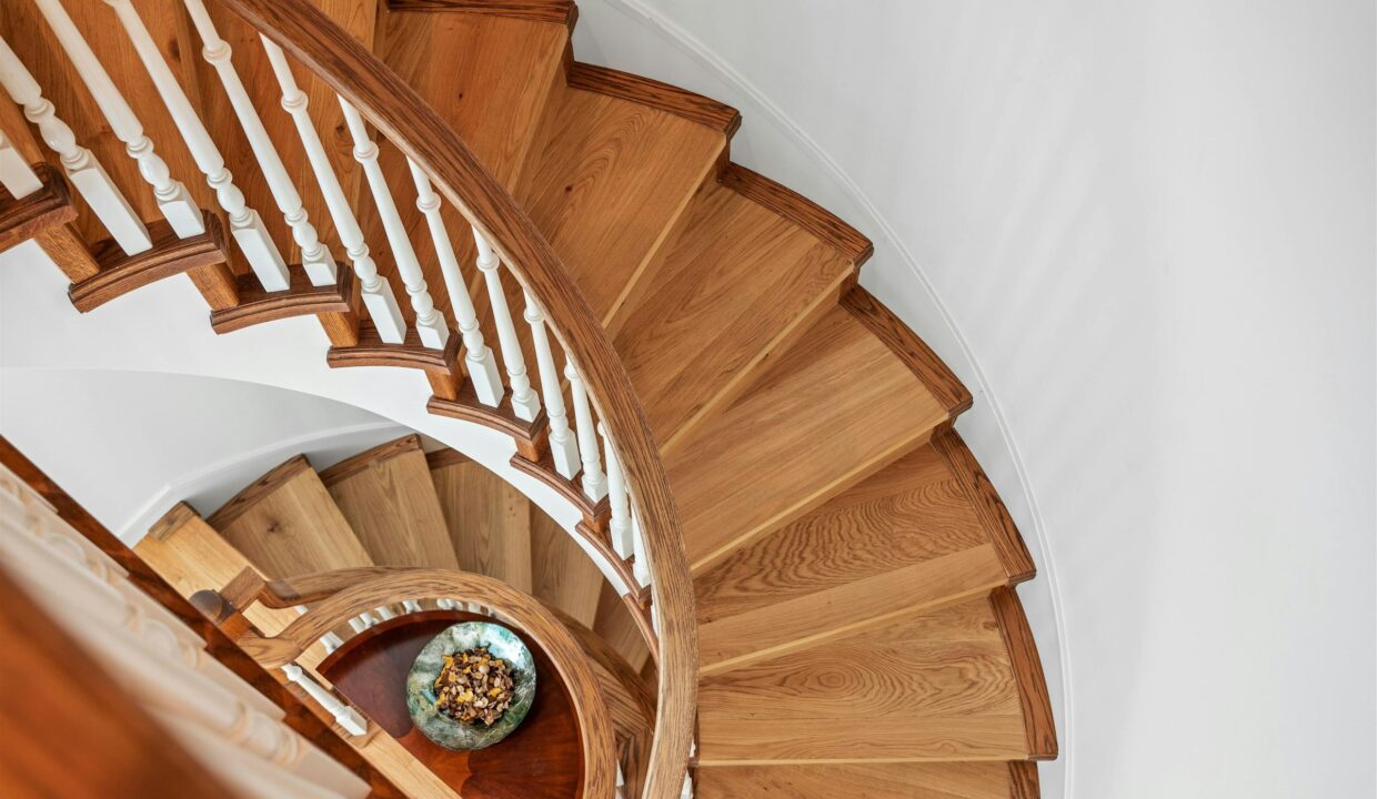 00_e55432843019b5ac8b3fa95087527992